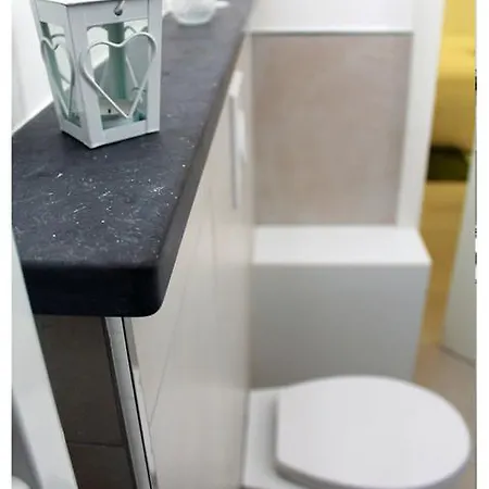 Donna Paola モノーポリ