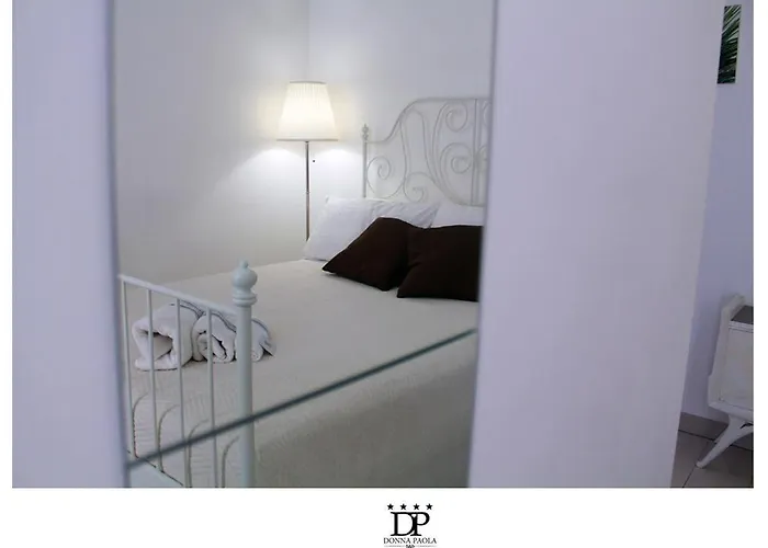 Donna Paola Монополи